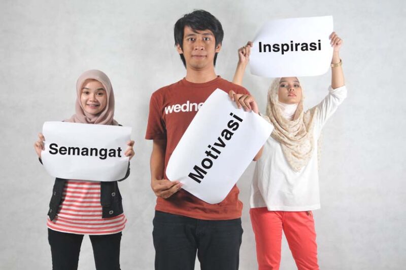 Inspirasi dan Motivasi Anak Muda: Strategi, Tips, dan Cara Efektif Membangun Semangat, Kreativitas, Disiplin, dan Tujuan Hidup agar Generasi Muda Tetap Termotivasi, Produktif, dan Berkontribusi Positif dalam Karier dan Kehidupan Pribadi